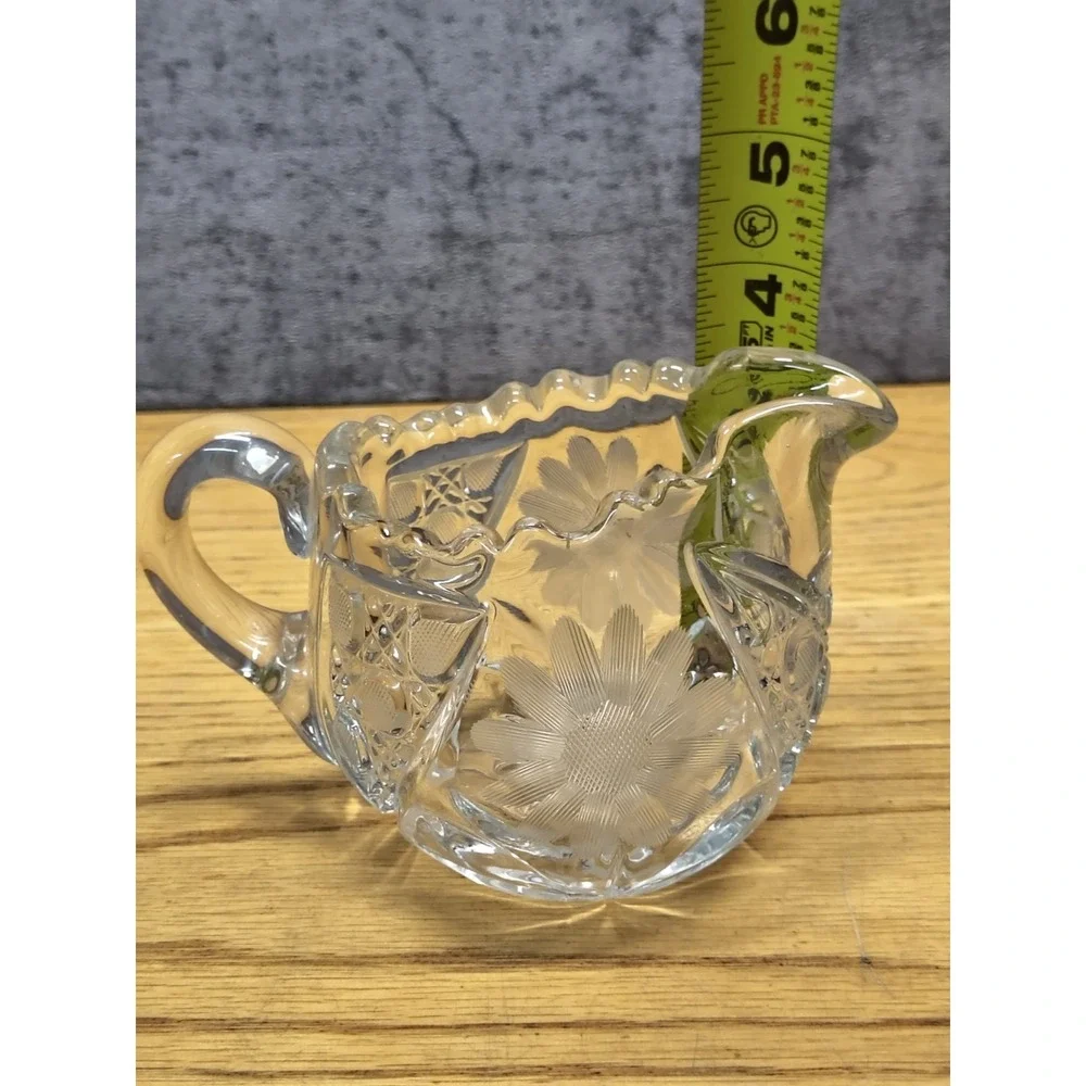 Beautiful Heavy Etched Glass Sawtooth Creamer‎